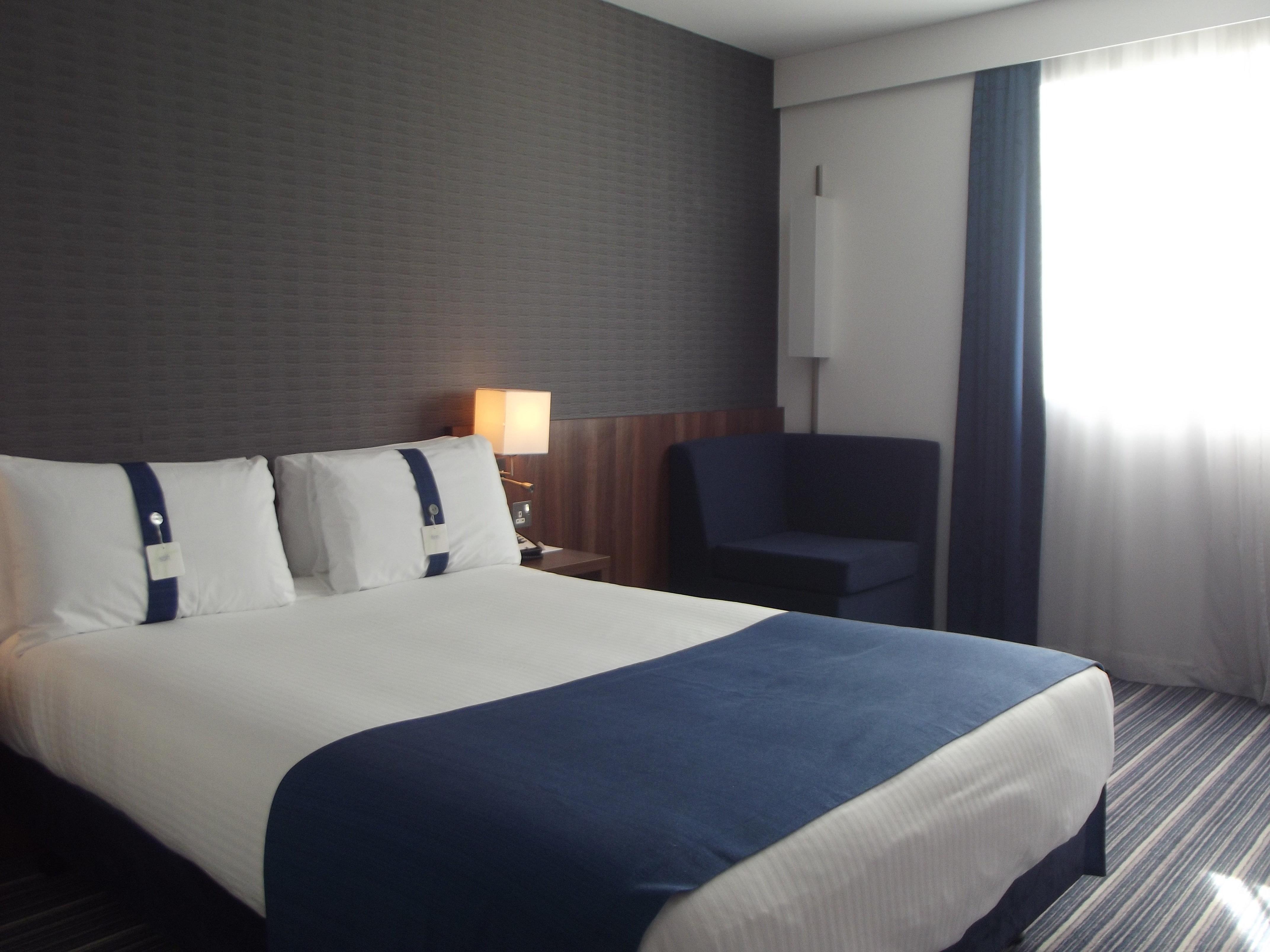 Holiday Inn Express Preston South By Ihg Exterior foto