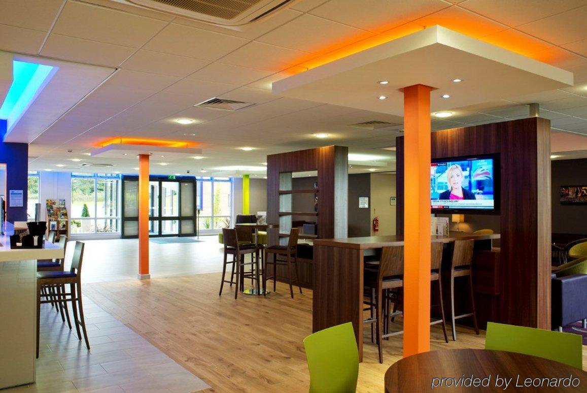 Holiday Inn Express Preston South By Ihg Exterior foto