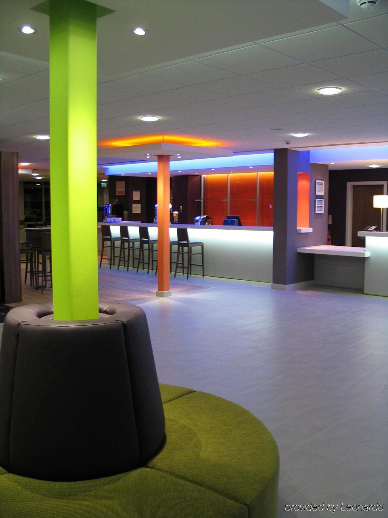 Holiday Inn Express Preston South By Ihg Exterior foto